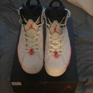 Air Jordan retro 6 (2013 release)